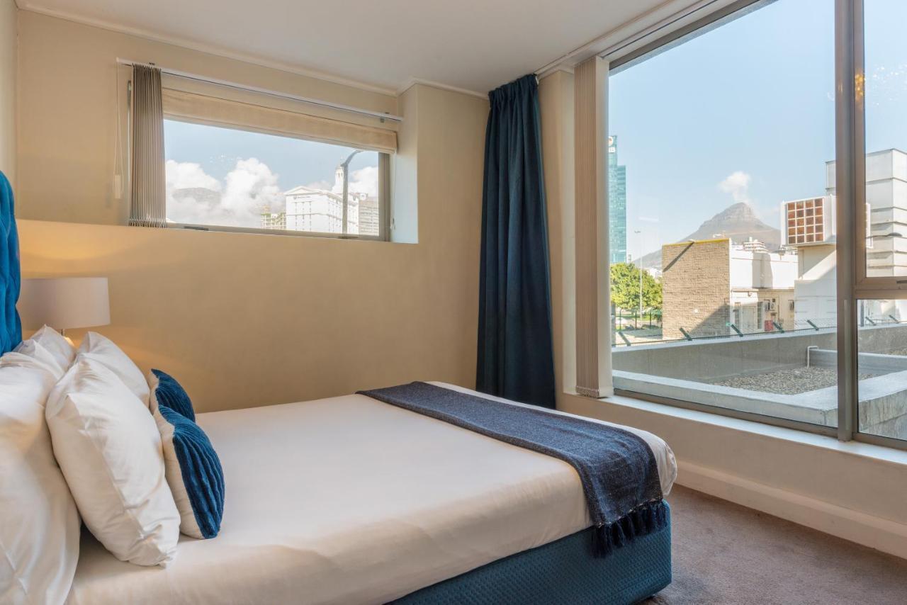 V&A Waterfront Luxury Apartments By Mcstay Kaapstad Buitenkant foto