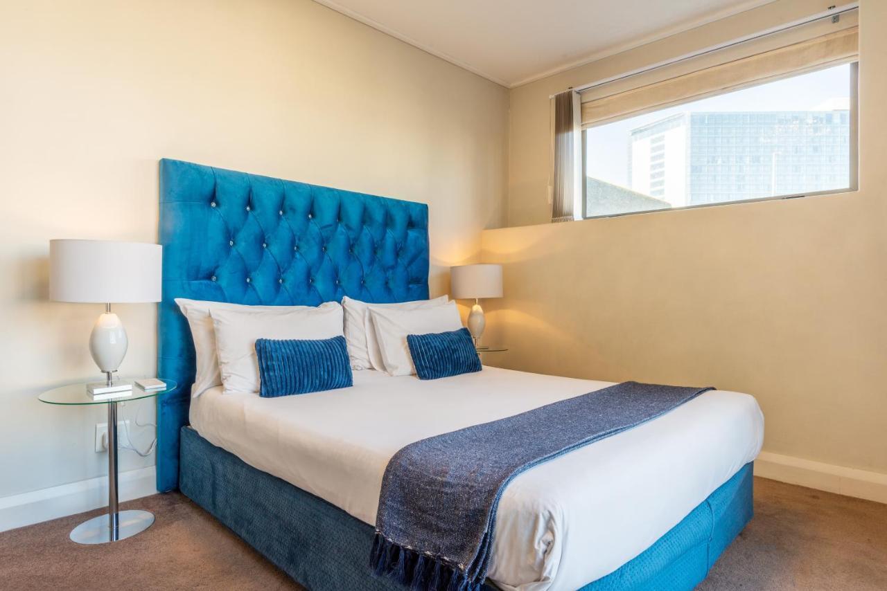 V&A Waterfront Luxury Apartments By Mcstay Kaapstad Buitenkant foto