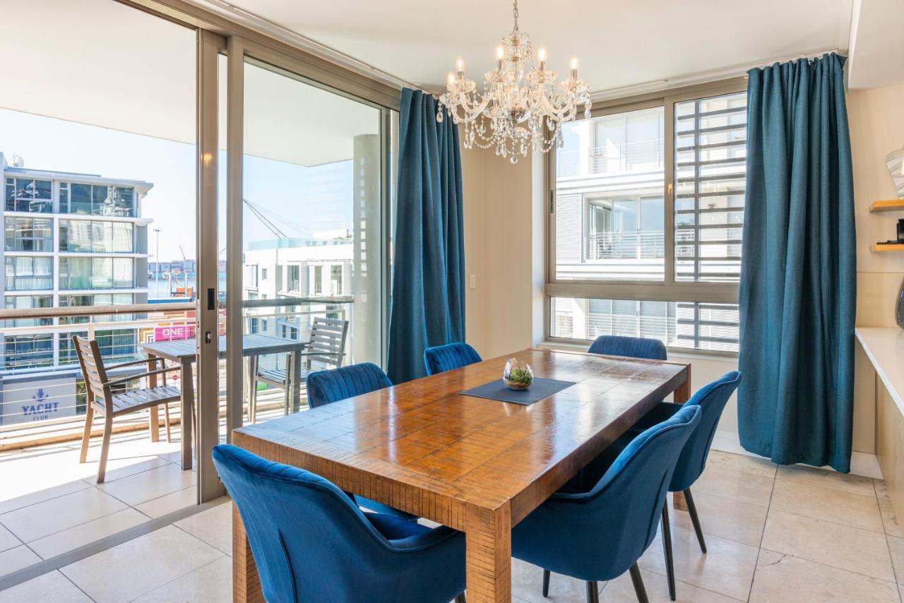 V&A Waterfront Luxury Apartments By Mcstay Kaapstad Buitenkant foto