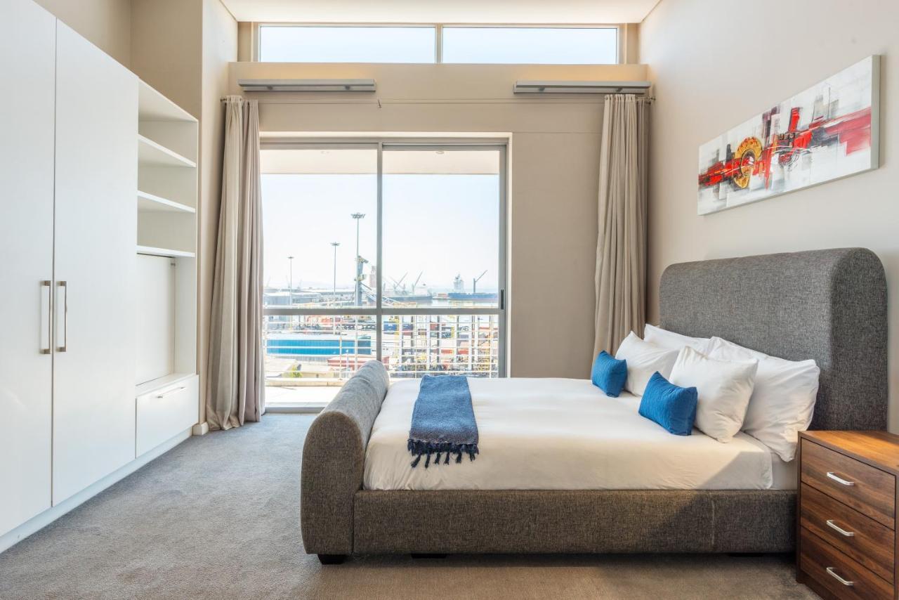 V&A Waterfront Luxury Apartments By Mcstay Kaapstad Buitenkant foto
