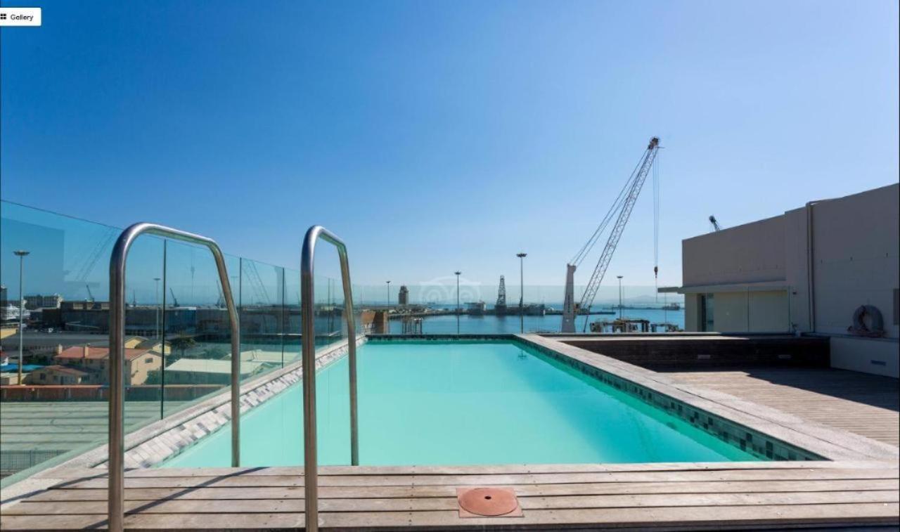 V&A Waterfront Luxury Apartments By Mcstay Kaapstad Buitenkant foto