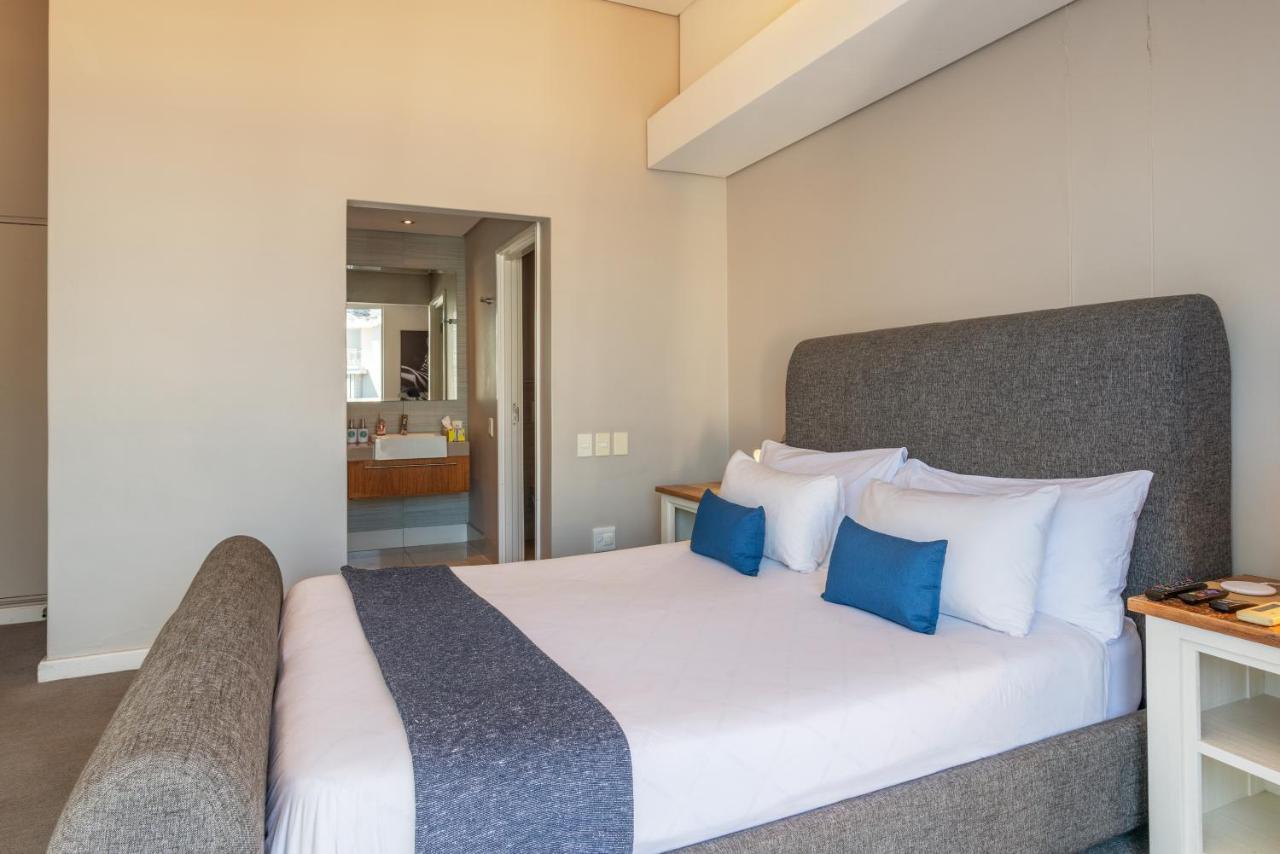 V&A Waterfront Luxury Apartments By Mcstay Kaapstad Buitenkant foto